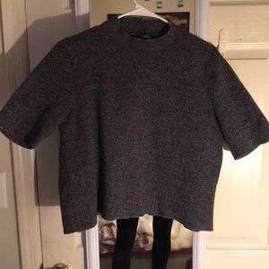 Mottled turtle neck top in size L